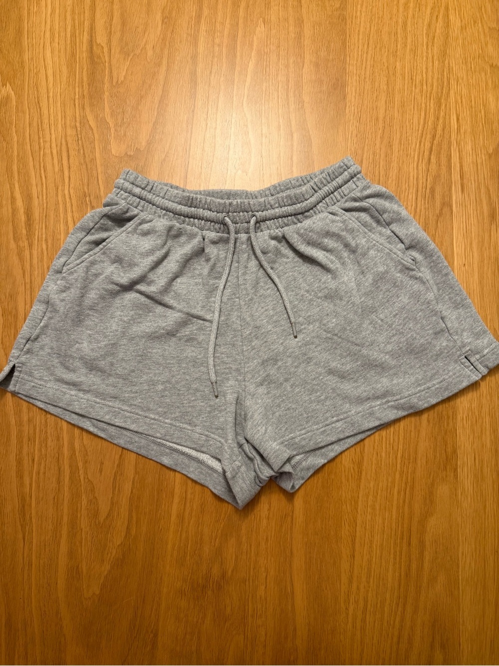 Old Navy Light Gray Athletic Drawstring Shorts - Picture 1 of 4